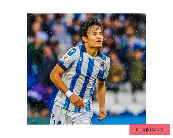 从久保建英对阵多特表现看其在西甲防守端的战术价值评估全面解析